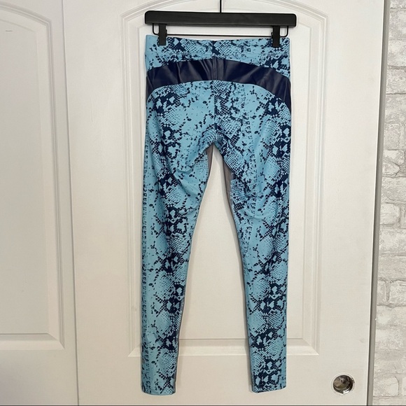 adidas by Stella McCartney Run Tech-Fit Leggings, Mystery/Blue S - Picture 9 of 10